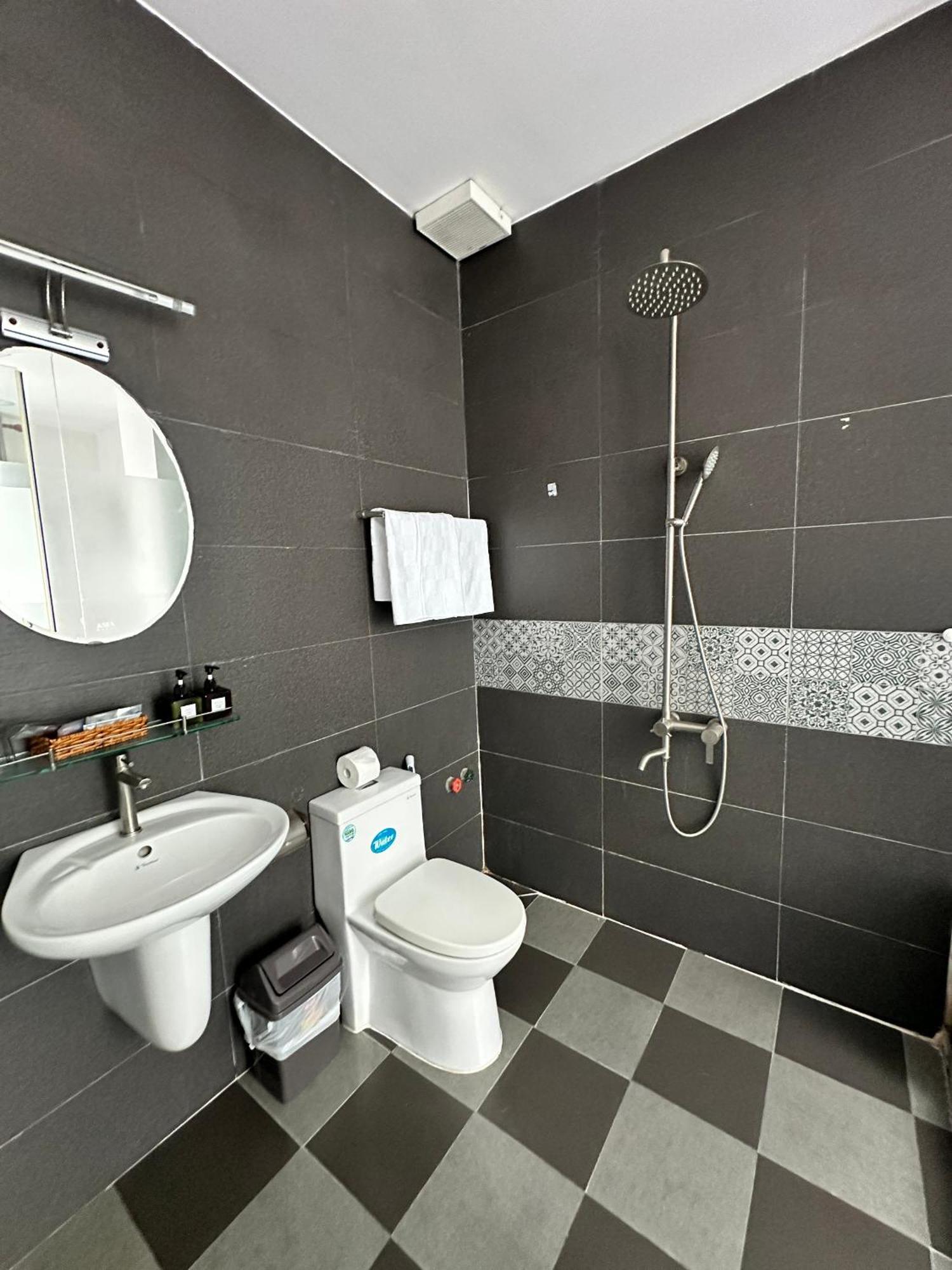 K&T Hotel - San Bay Tan Son Nhat Ho Chi Minh City Bagian luar foto