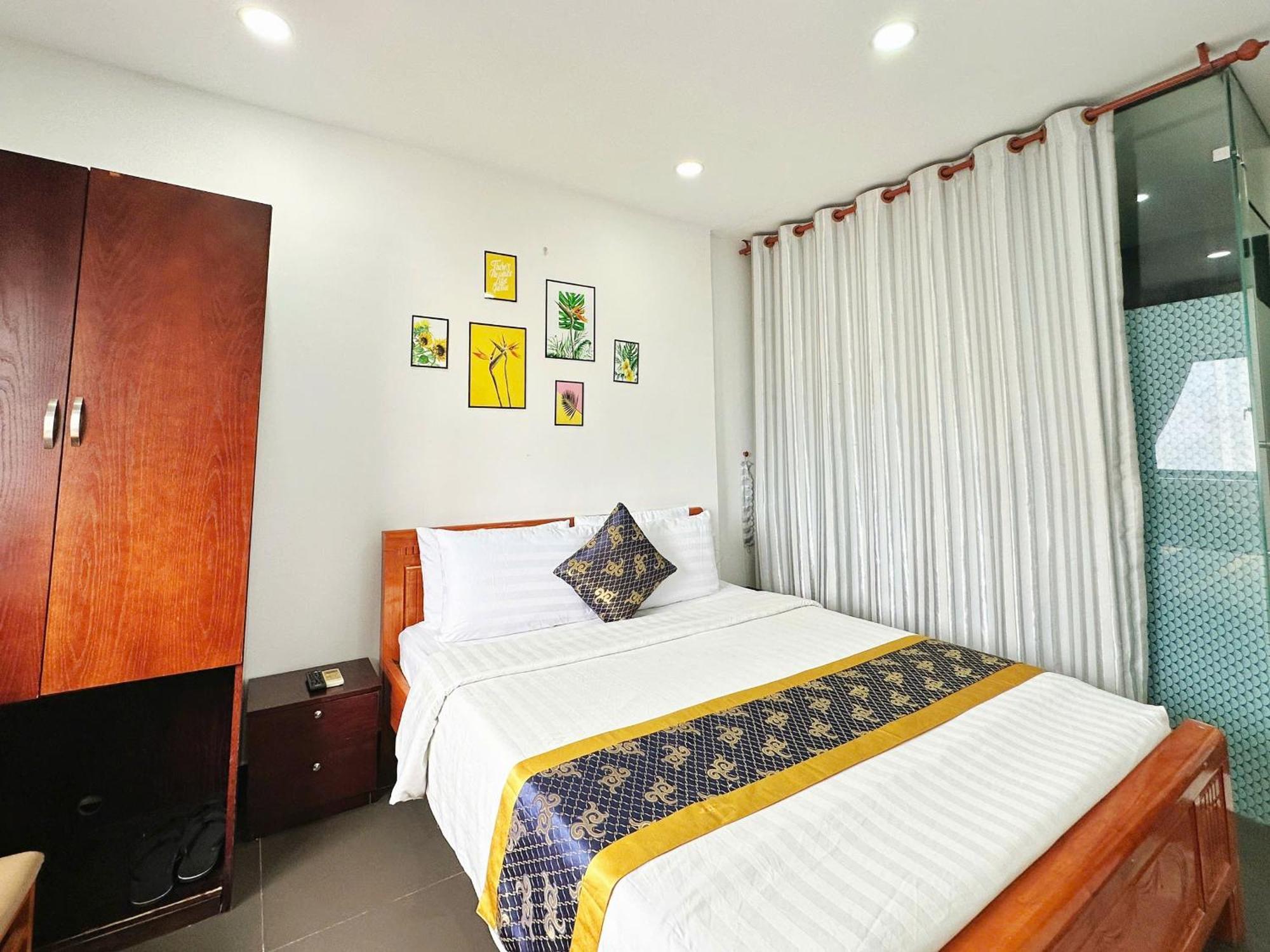 K&T Hotel - San Bay Tan Son Nhat Ho Chi Minh City Bagian luar foto