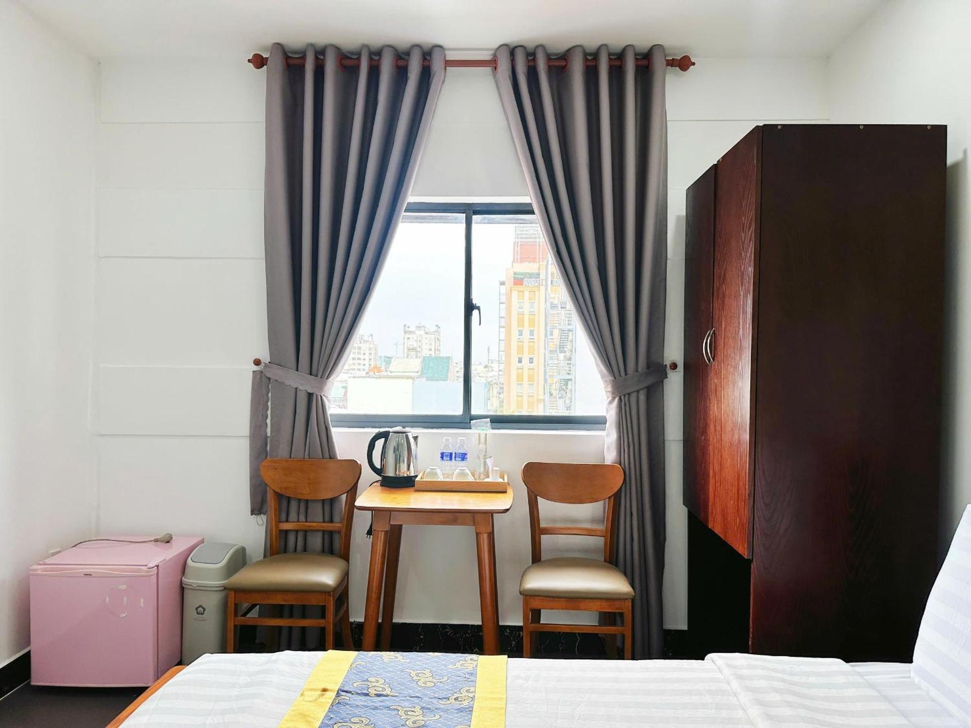 K&T Hotel - San Bay Tan Son Nhat Ho Chi Minh City Bagian luar foto